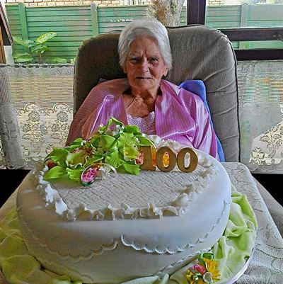 Opvolg: Honderd kersies vir Arina